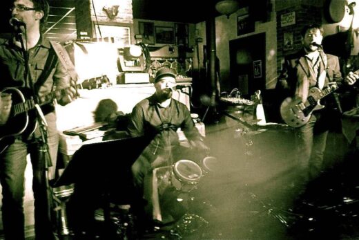 concert live BETWEEN Vendredi 7 juillet au café scène a pegomas