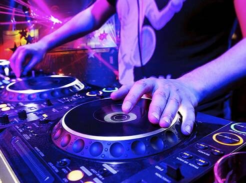 Les&#x20;Week&#x20;end&#x20;c&amp;&#x23;8217&#x3B;est&#x20;100&#x25;&#x20;KARAOKE&#x20;&amp;&#x23;038&#x3B;&#x20;MUSIQUE&#x20;D&amp;&#x23;8217&#x3B;AMBIANCE